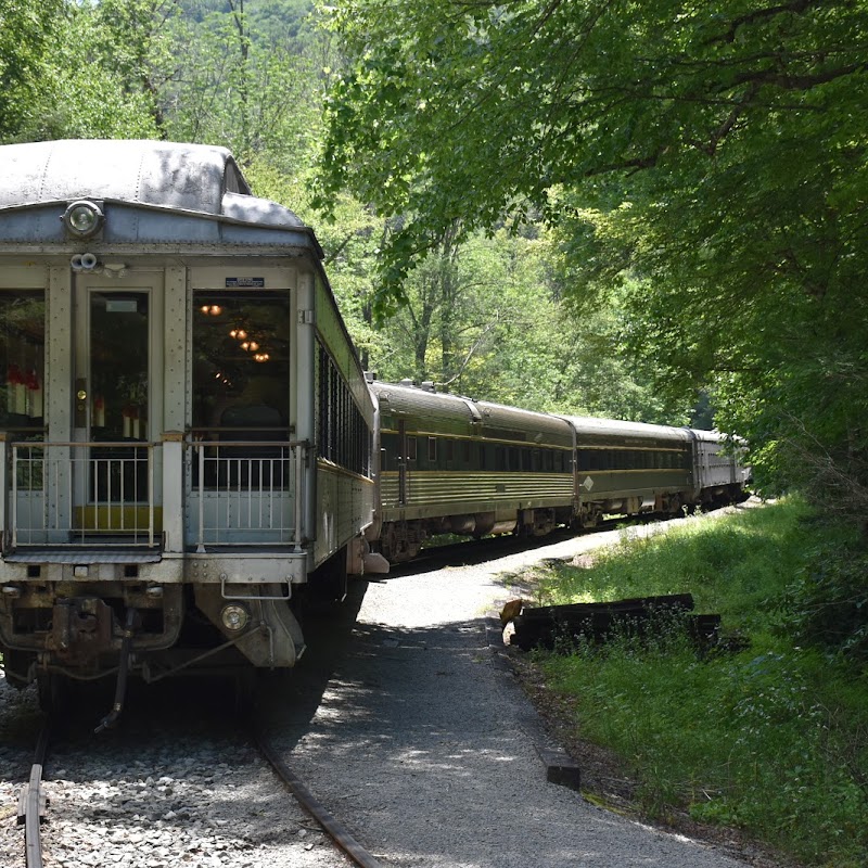 Train Stop, New Tygart Flyer, Durbin & Greenbrier Valley Railroad