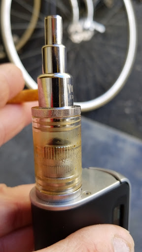 Tobacco Shop «Mac Arthur Smoke Shop», reviews and photos, 9925 MacArthur Blvd, Oakland, CA 94605, USA