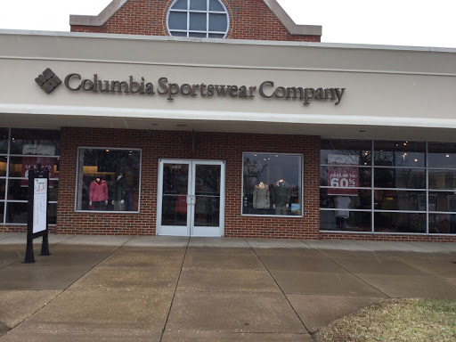 Columbia Sportswear Outlet Store at Prime Outlets Williamsburg, 5711-37 Richmond Rd, Williamsburg, VA 23188, USA, 