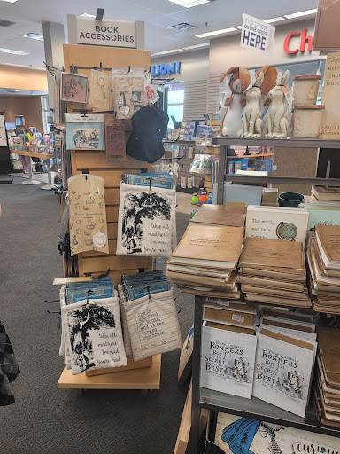 Book Store «Books-A-Million», reviews and photos, 444 Chicago Ridge Mall F-10, Chicago Ridge, IL 60415, USA