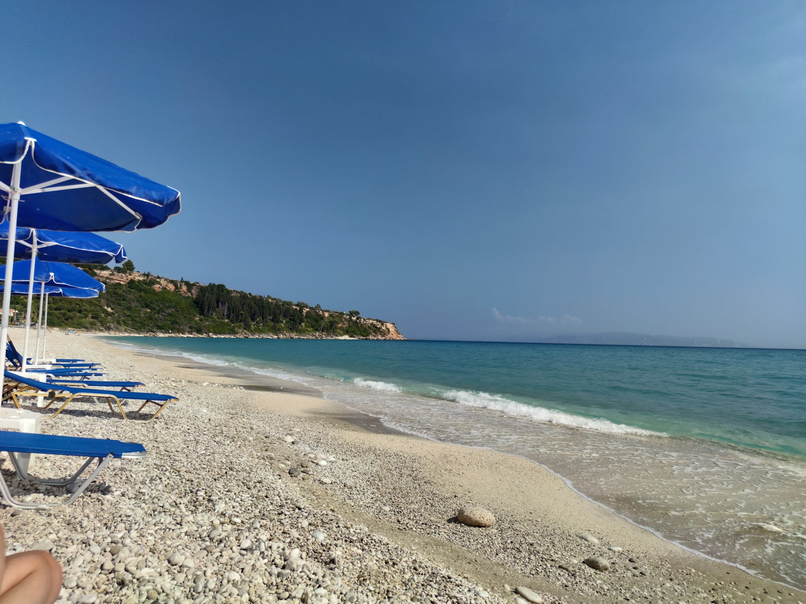 Lourdas beach'in fotoğrafı biraz temiz temizlik seviyesi ile