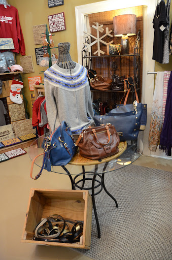 Boutique «Merchants At Cokers», reviews and photos, 401 Wilson Ave, Tullahoma, TN 37388, USA