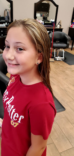 Beauty Salon «Highlands Hair Salon», reviews and photos, 1630 Vicki Dr, Sebring, FL 33870, USA