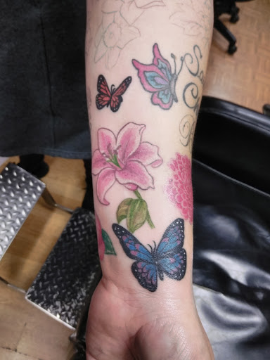 Tattoo Shop «Nunez Tattoo», reviews and photos, 12724 San Pablo Ave, Richmond, CA 94805, USA