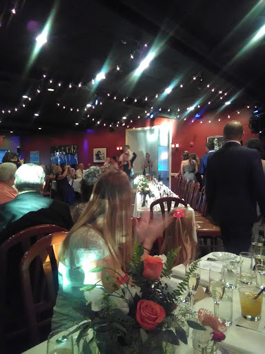 Live Music Venue «Vosh», reviews and photos, 1414 Riverside Dr, Lakewood, OH 44107, USA