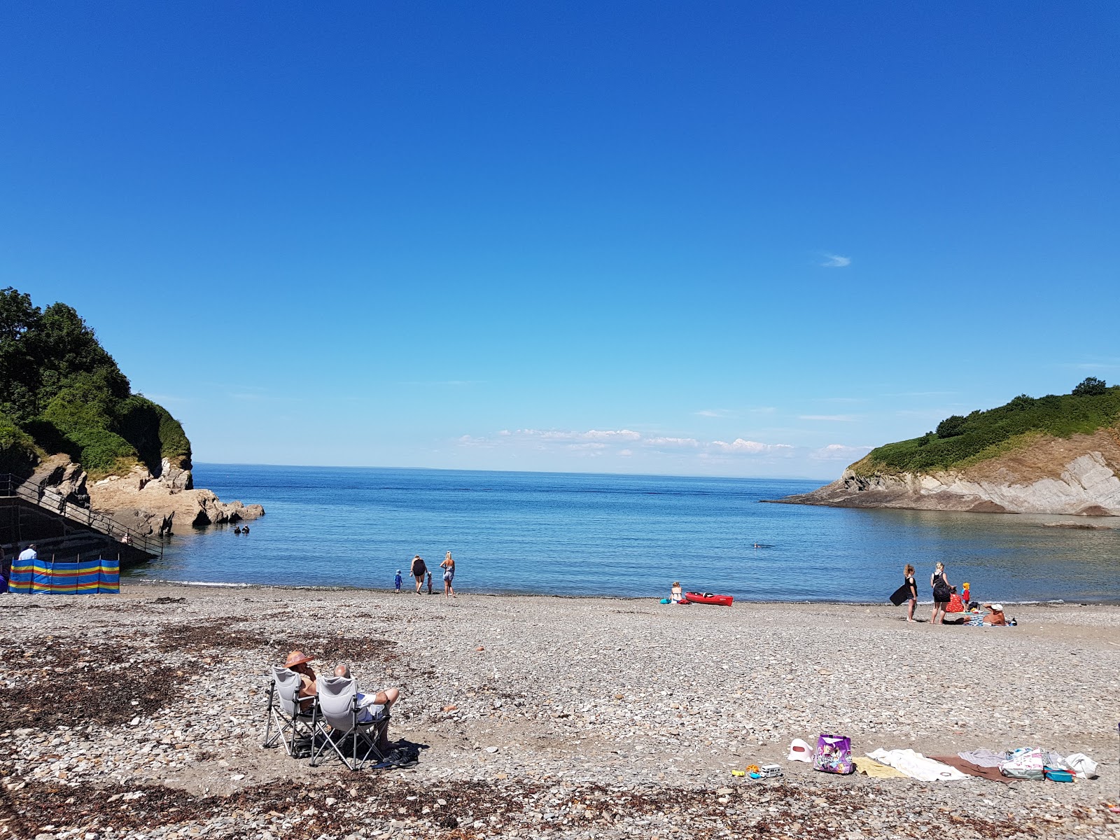 Foto de Hele beach com baía espaçosa