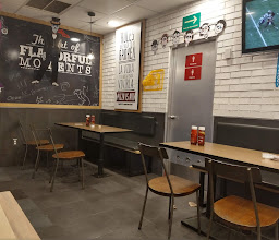 Pizza Hut Felix Cuevas photo