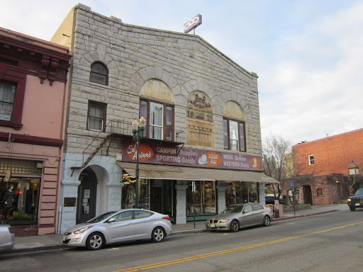 Sporting Goods Store «Sierra Mountain Outdoors Placerville», reviews and photos, 465 Main St, Placerville, CA 95667, USA