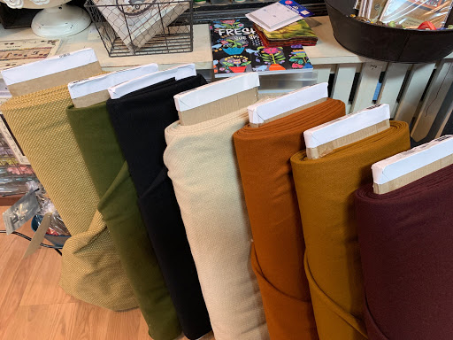 Fabric Store «Christmas Goose Quilt Shop», reviews and photos, 2988 S Durango Dr # 109, Las Vegas, NV 89117, USA