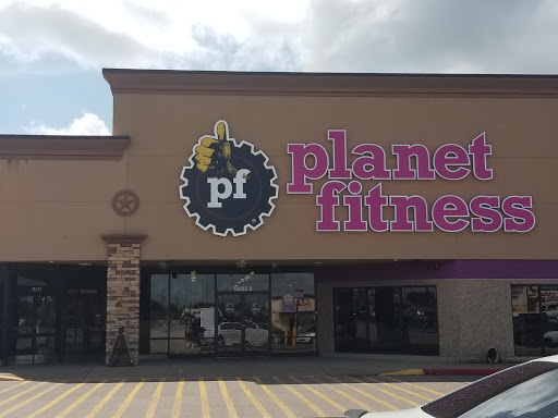 Gym «Planet Fitness - Houston (Highway 6), TX», reviews and photos, 14485 Bellaire Blvd, Houston, TX 77080, USA