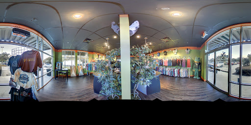 Custom T-shirt Store «Big Frog Custom T-Shirts of Valrico - Brandon», reviews and photos, 3478 Lithia Pinecrest Rd, Valrico, FL 33596, USA