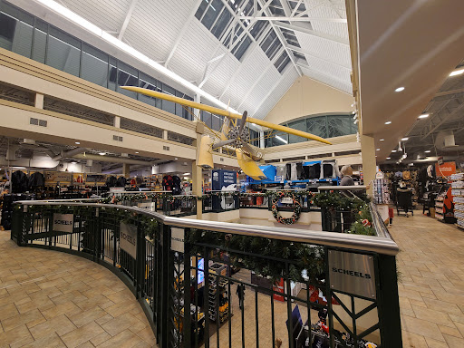 Sporting Goods Store «SCHEELS», reviews and photos, 1551 45th Street SW, Fargo, ND 58103, USA