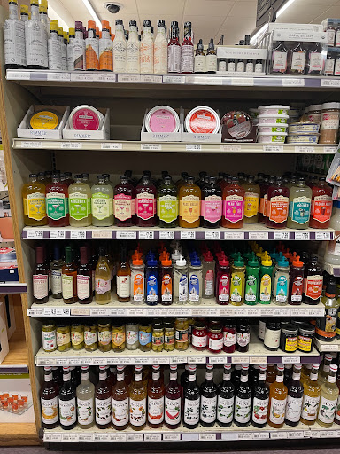 Liquor Store «Table and Vine», reviews and photos, 1119 Riverdale St, West Springfield, MA 01089, USA