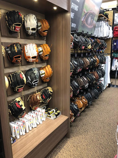 Sporting Goods Store «SCHEELS», reviews and photos, 505 Center Ave, Moorhead, MN 56560, USA
