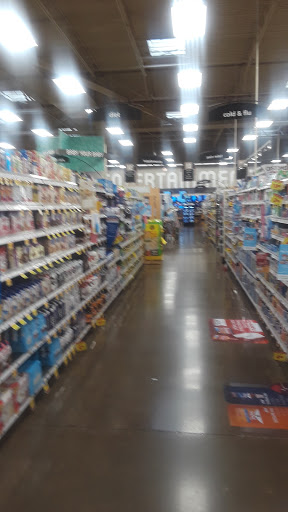 Grocery Store «Fred Meyer», reviews and photos, 2500 Santiam Hwy SE, Albany, OR 97322, USA