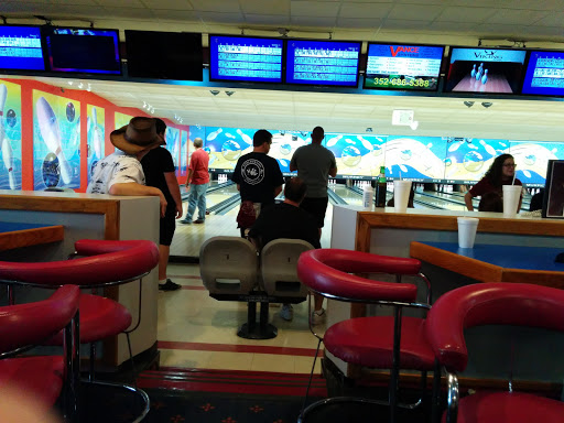 Bowling Alley «Spring Hill Lanes Inc», reviews and photos, 3447 Commercial Way, Spring Hill, FL 34606, USA