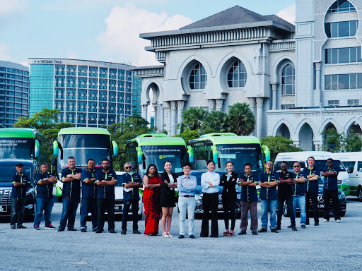 deluxe limousine & tour service sdn bhd