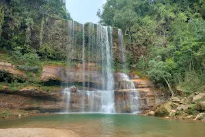 Moopun Falls image