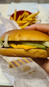 Cheeseburger du Restauration rapide McDonald's à Ermont - n°5
