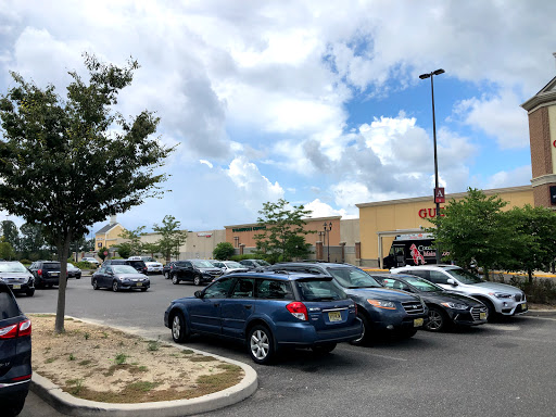 Shopping Mall «Gloucester Premium Outlets», reviews and photos, 100 Premium Outlets Dr, Blackwood, NJ 08012, USA