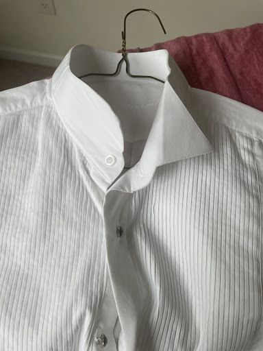 Dry Cleaner «Medlin-Davis Cleaners, Shoppes of Kildaire», reviews and photos, 173 SE Cary Pkwy, Cary, NC 27511, USA