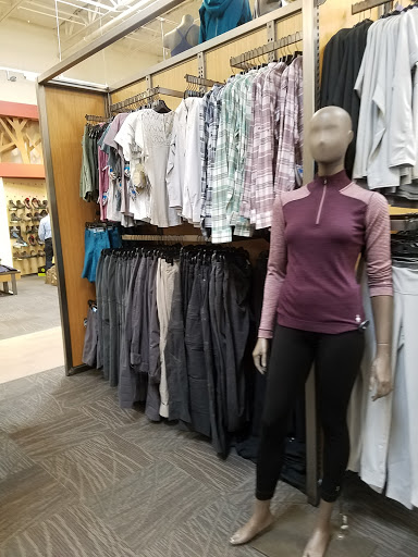 Camping Store «REI», reviews and photos, 8490 Castleton Corner Dr, Indianapolis, IN 46250, USA
