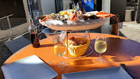Plats et boissons du Restaurant de fruits de mer Huitrerie St Jean à Le Grau-du-Roi - n°2