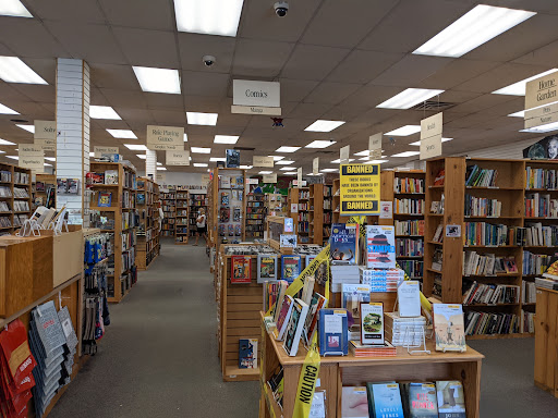 Book Store «Half Price Books», reviews and photos, 4250 E Towne Blvd, Madison, WI 53704, USA