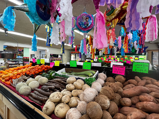 Mexican Grocery Store «Carniceria Abastos», reviews and photos, 160 W 3rd St, Lafayette, OR 97127, USA