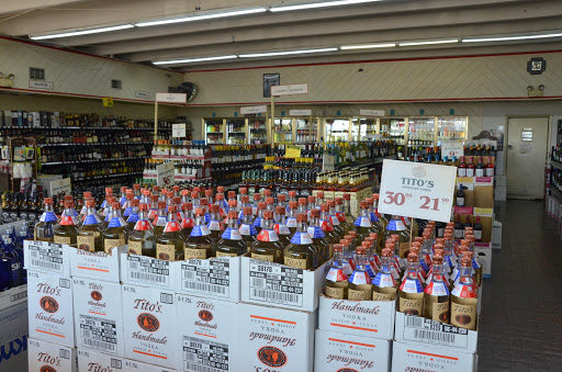 Liquor Store «Hickory Discount Liquors», reviews and photos, 15114 Old Hickory Blvd, Nashville, TN 37211, USA