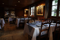 Atmosphère du Restaurant français La Maison Carrier à Chamonix-Mont-Blanc - n°20