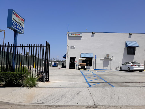 Self-Storage Facility «US Storage Centers», reviews and photos, 1239 257th St, Harbor City, CA 90710, USA