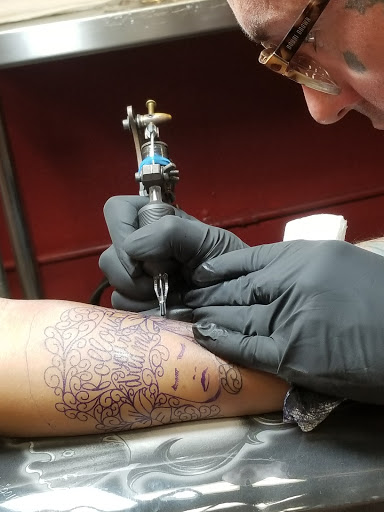 Tattoo Shop «Ace of Hearts Tattoo», reviews and photos, 743 Pine Ave, Long Beach, CA 90813, USA