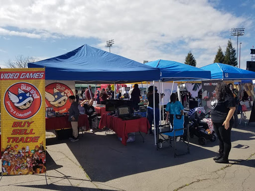 Blue Shell Gaming and Collectibles, 2150 Minnewawa Ave C, Clovis, CA 93612, USA, 