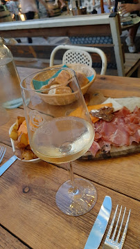 Plats et boissons du Restaurant La Terraza de la Cave A Jambon à Marseille - n°13