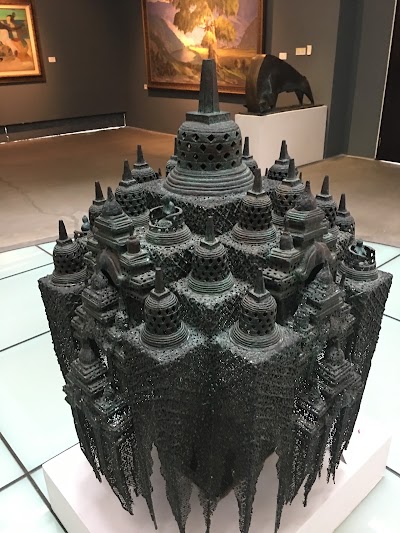 Photos of Art:1 New Museum