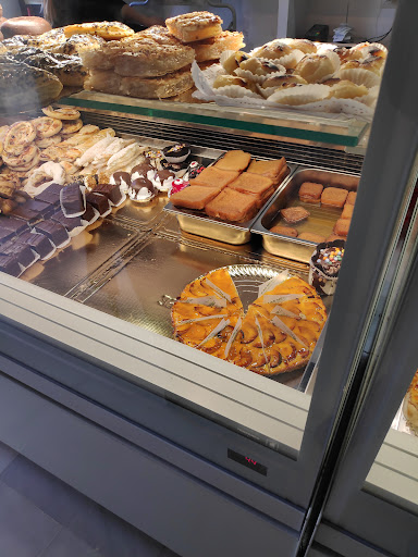 Pastelería Las Melonas, S.C. en La Puebla del Río, Sevilla