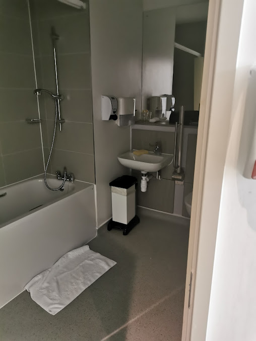 Bristol Cosmetic Surgery - Chesterfield Nuffield Hospital - Bristol Cosmetic Surgery - Chesterfield Nuffield Hospital