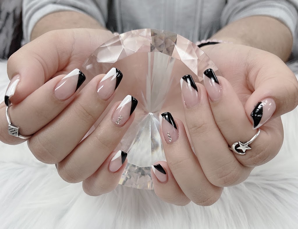 QQ Nails 08034