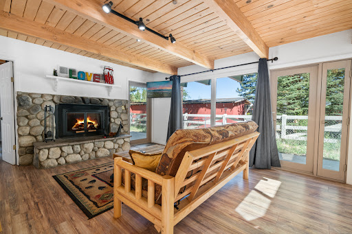 Big Bear Lakefront Cabins & Best Mountain Vacation Rentals image