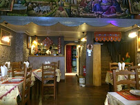 Atmosphère du Restaurant indien Restaurant Punjabi Dhaba Indien à Grenoble - n°4