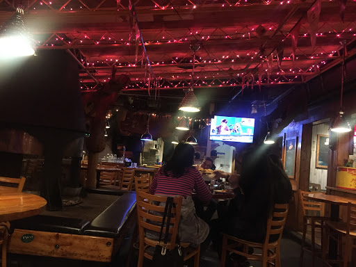 Pizza Restaurant «Outback Pizza Killington», reviews and photos, 2841 Killington Rd, Killington, VT 05751, USA