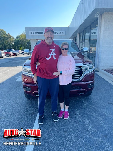 Car Dealer «Hendersonville Chrysler Dodge Jeep Ram», reviews and photos, 401 Duncan Hill Rd, Hendersonville, NC 28792, USA