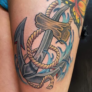 7 Day Gallery Tattoo & Art Gallery - photo 26