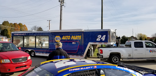 Auto Parts Store «NAPA Auto Parts CHS012», reviews and photos, 2830 Teays Valley Road, Hurricane, WV 25526, USA