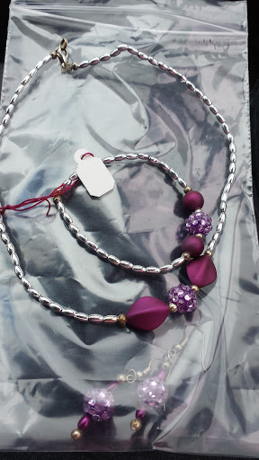 Tobacco Shop «Akwaks Smoke Shop», reviews and photos, 640 NY-37, Hogansburg, NY 13655, USA