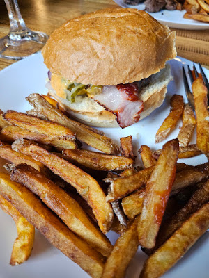 3F - Friends Family & Food à Fougères