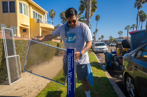 Window cleaning service Carlsbad