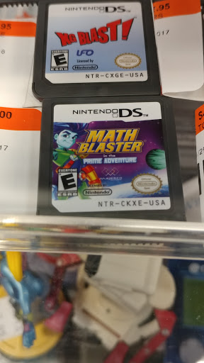 Used Book Store «2nd & Charles», reviews and photos, 3924 Baldwin Rd, Auburn Hills, MI 48326, USA