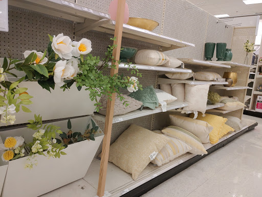 Department Store «Target», reviews and photos, 3500 East-West Hwy #1200, Hyattsville, MD 20782, USA